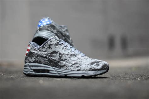 nike air max lunar schwarz gelb|nike moon landing shoes stockx.